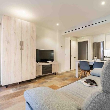 Apartamentos Dr28 A 250 M De La Playa Fuengirola Ngoại thất bức ảnh