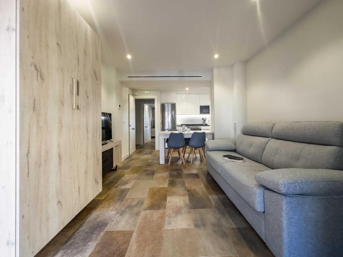 Apartamentos Dr28 A 250 M De La Playa Fuengirola Ngoại thất bức ảnh