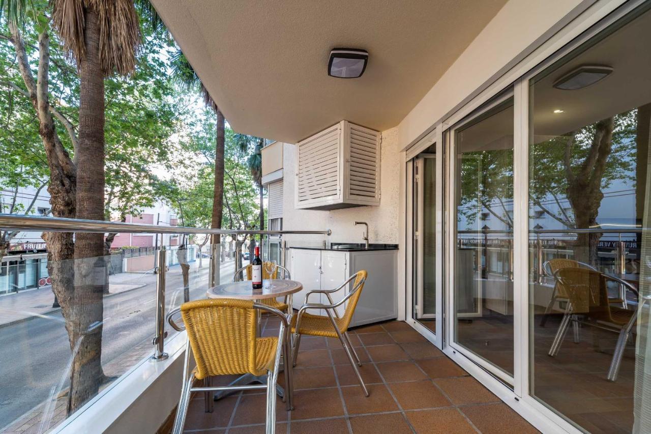 Apartamentos Dr28 A 250 M De La Playa Fuengirola Ngoại thất bức ảnh