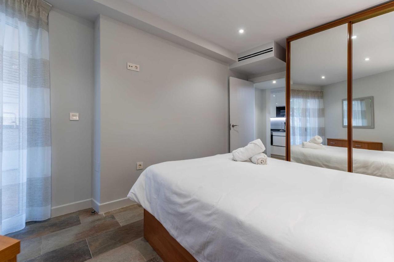 Apartamentos Dr28 A 250 M De La Playa Fuengirola Ngoại thất bức ảnh