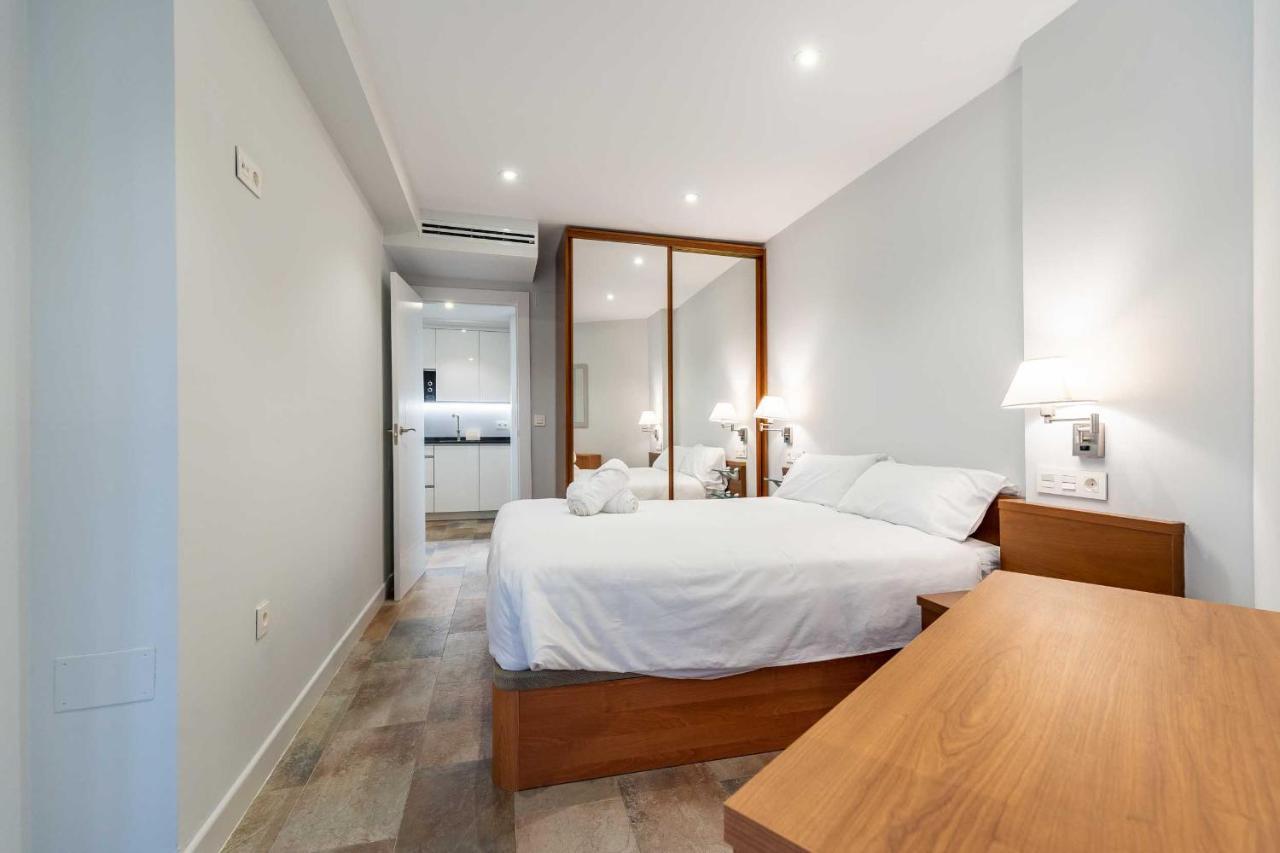 Apartamentos Dr28 A 250 M De La Playa Fuengirola Ngoại thất bức ảnh