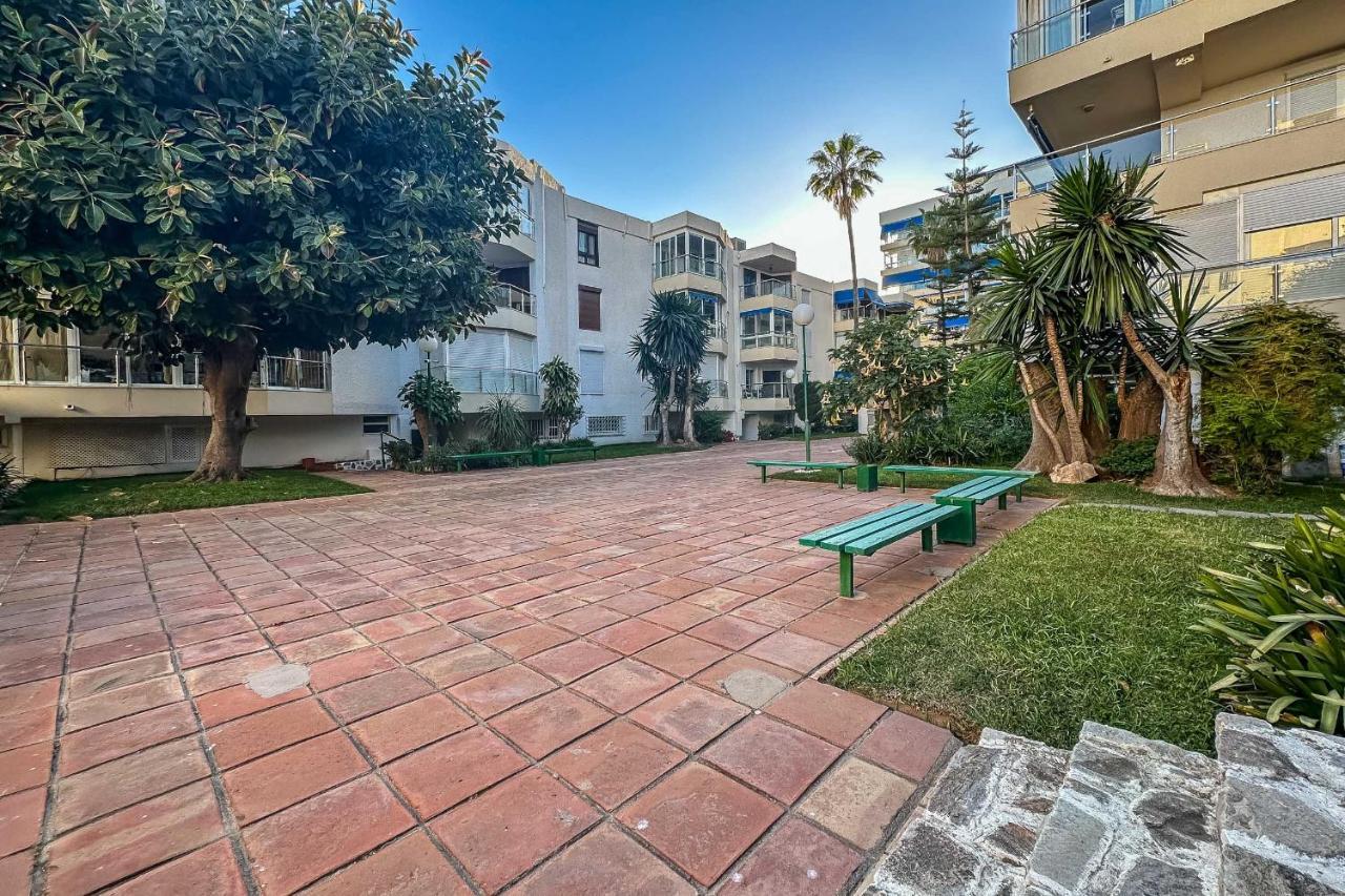 Apartamentos Dr28 A 250 M De La Playa Fuengirola Ngoại thất bức ảnh