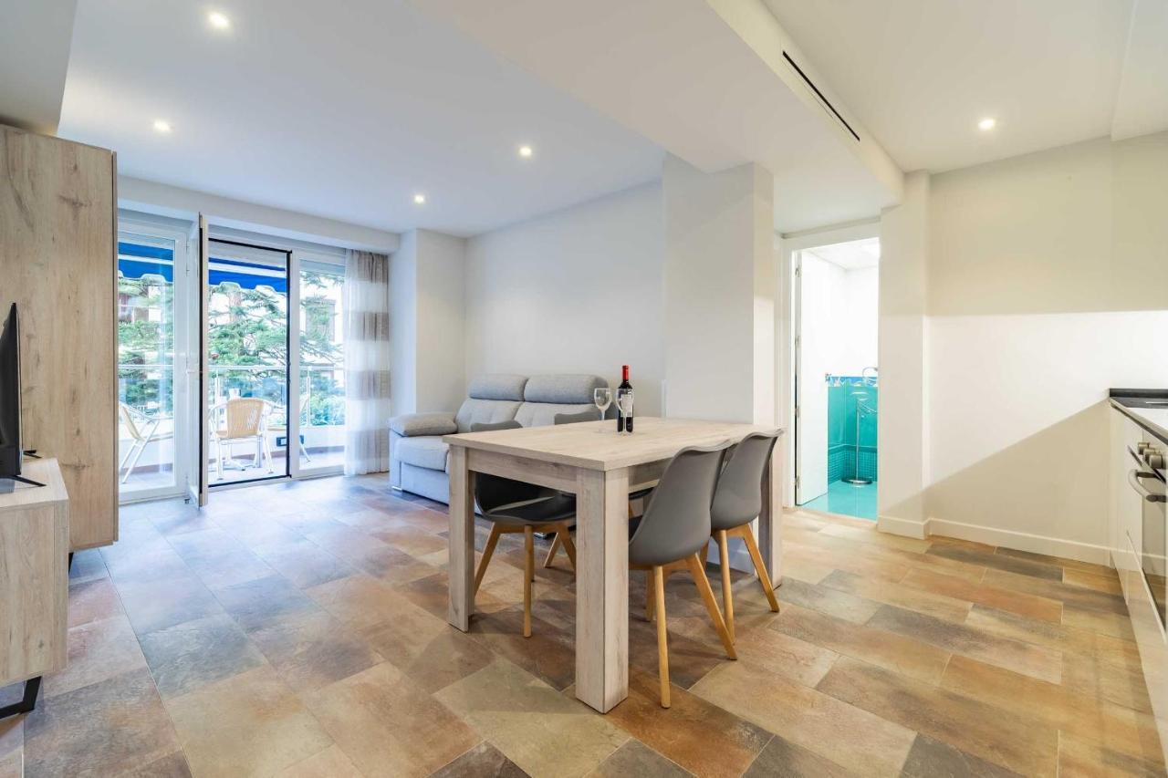 Apartamentos Dr28 A 250 M De La Playa Fuengirola Ngoại thất bức ảnh