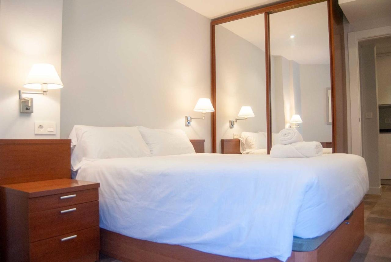 Apartamentos Dr28 A 250 M De La Playa Fuengirola Ngoại thất bức ảnh